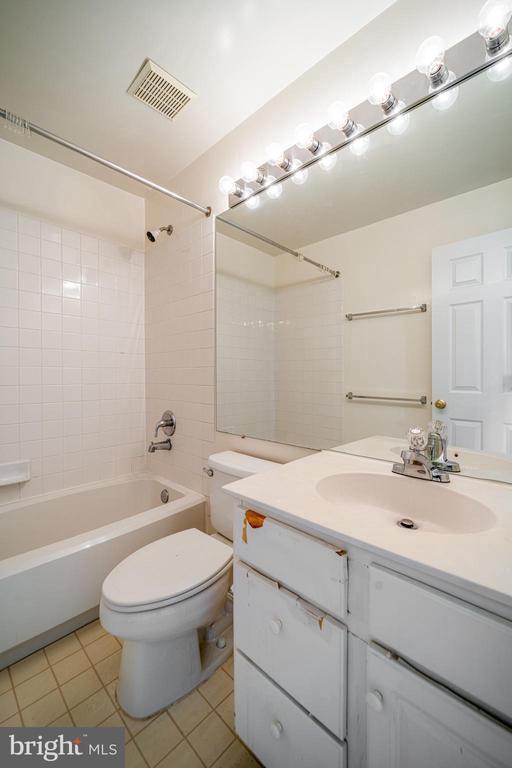 Building Photo - 5924 Terrapin Pl