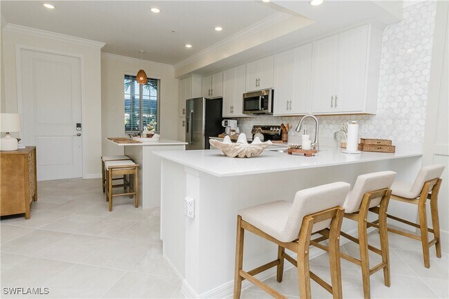 Building Photo - 5555 Double Eagle Cir