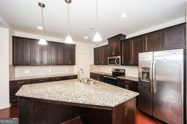 Building Photo - 7638 Bucknell Terrace