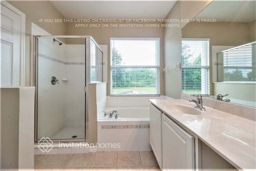 Building Photo - 662 Cressa Cir