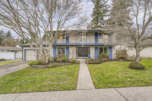 Primary Photo - Gorgeous 2-Story Bellevue Home w/ Attached...