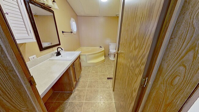 Building Photo - Mobile Home