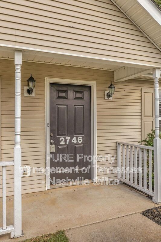Building Photo - 2746 Oxford Hall Ave