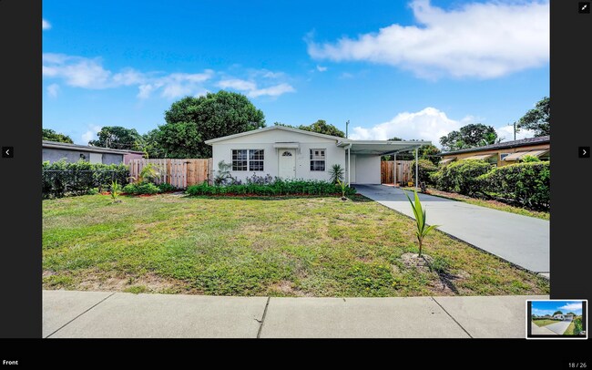 Building Photo - 317 SW 12th Ave