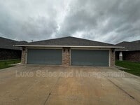 Building Photo - 1419 MacAlpine St