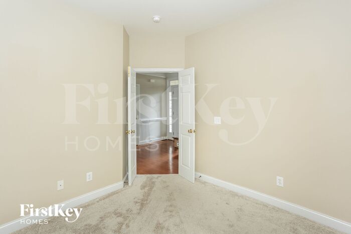 Building Photo - 2549 Old Ashworth Ln NW