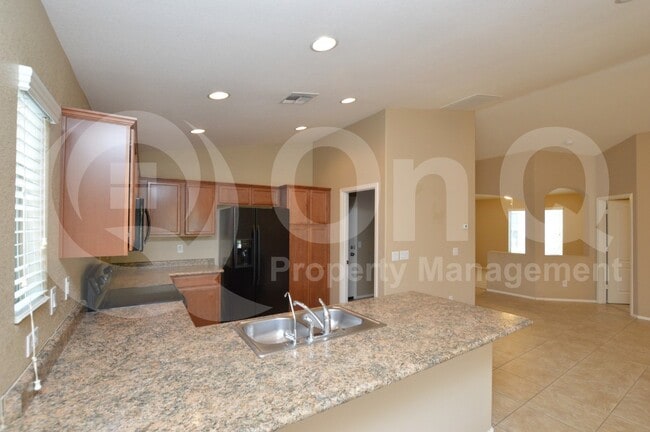 Building Photo - 4193 E Sandy Way
