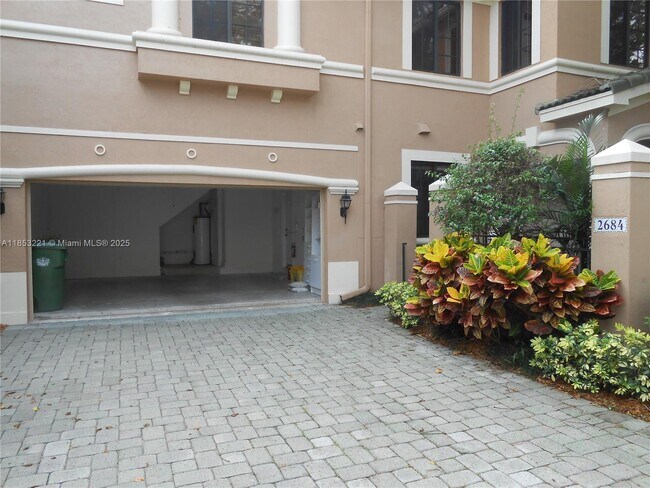Building Photo - 2684 Center Ct Dr