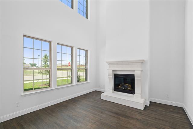 Building Photo - 1100 Grapevine Dr