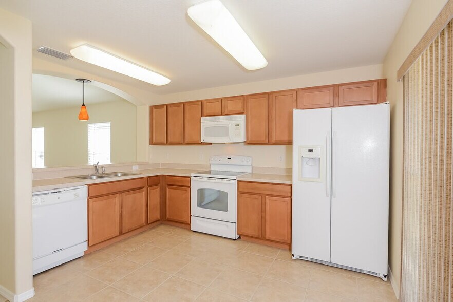 Building Photo - 2205 Colville Chase Dr