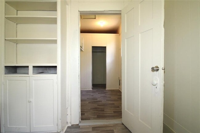 Building Photo - House For Rent 1280 Harrison St, Beaumont, TX 77701