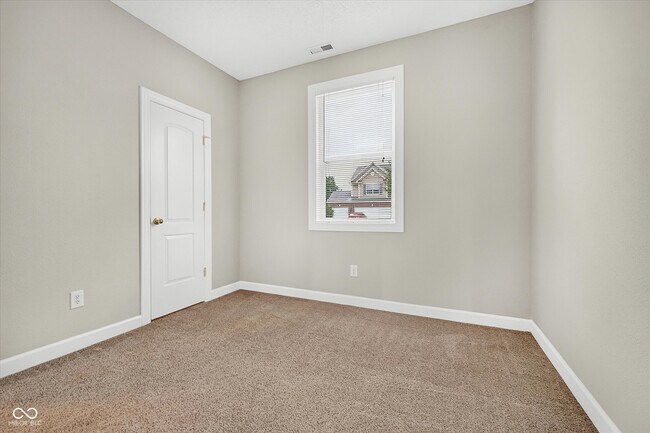 Building Photo - 5935 Monticello Square Ln