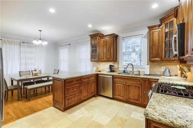 Building Photo - 71 17th St NE