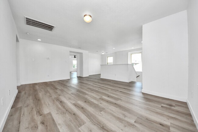 Building Photo - 14314 Cypress Cascade Ln