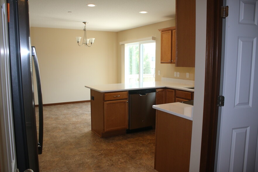 Kitchen (Garage entry) - 5178 Foxfield Dr NW
