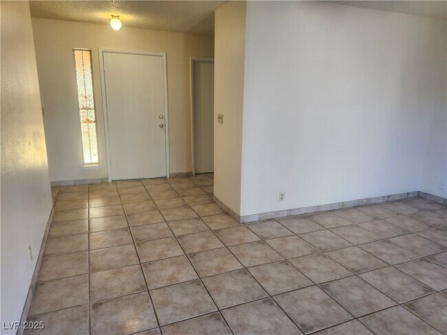 Building Photo - 4726 Madrigal Way