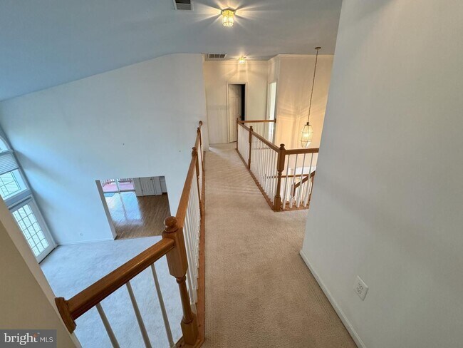 Building Photo - A rare opportunity to experience spacious, sophisticated living in a premier location.