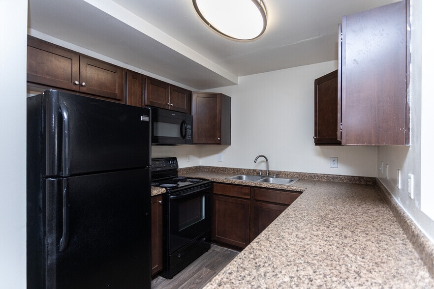 Primary Photo - Village Park