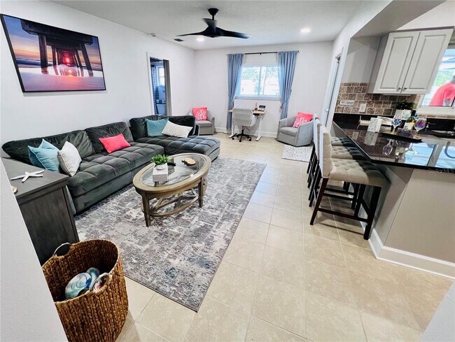 Building Photo - 13607 101st Terrace