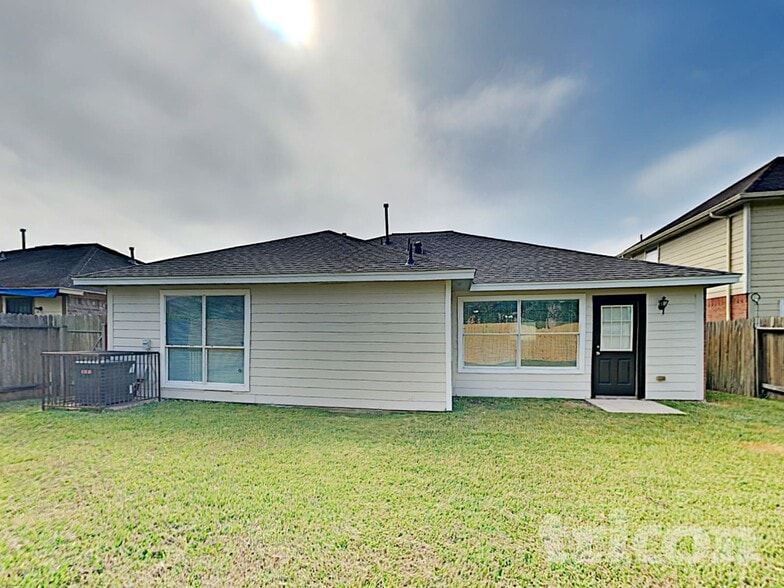 Building Photo - 8707 Texas Acorn Ave
