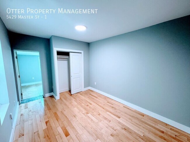 Building Photo - 5429 Master St