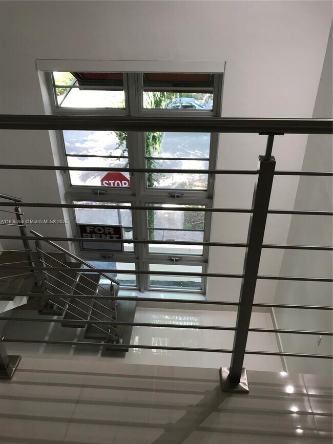 Building Photo - 234 Antiquera Ave