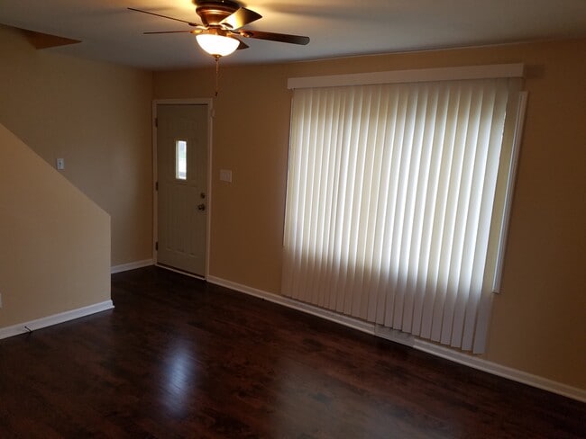 Building Photo - 5333 N 51st Blvd