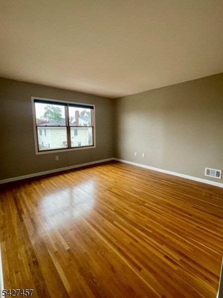 Building Photo - 254 Crystal St