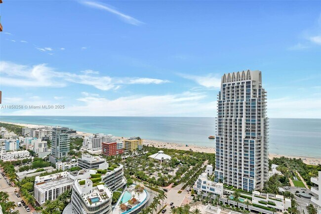 Building Photo - 300 South Pointe Dr