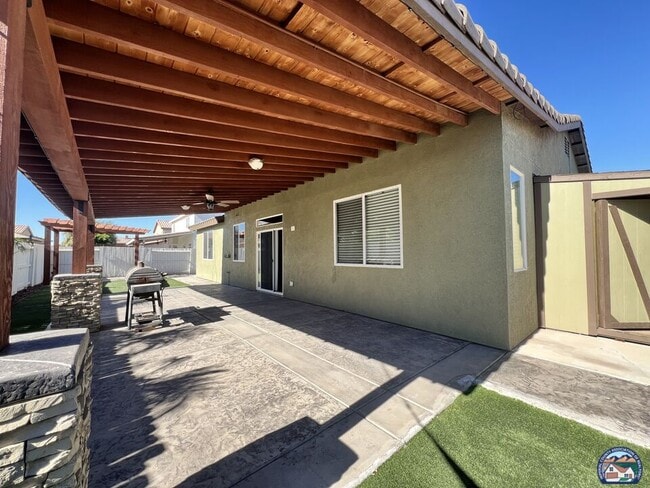 Building Photo - 1220 Mc Millin St