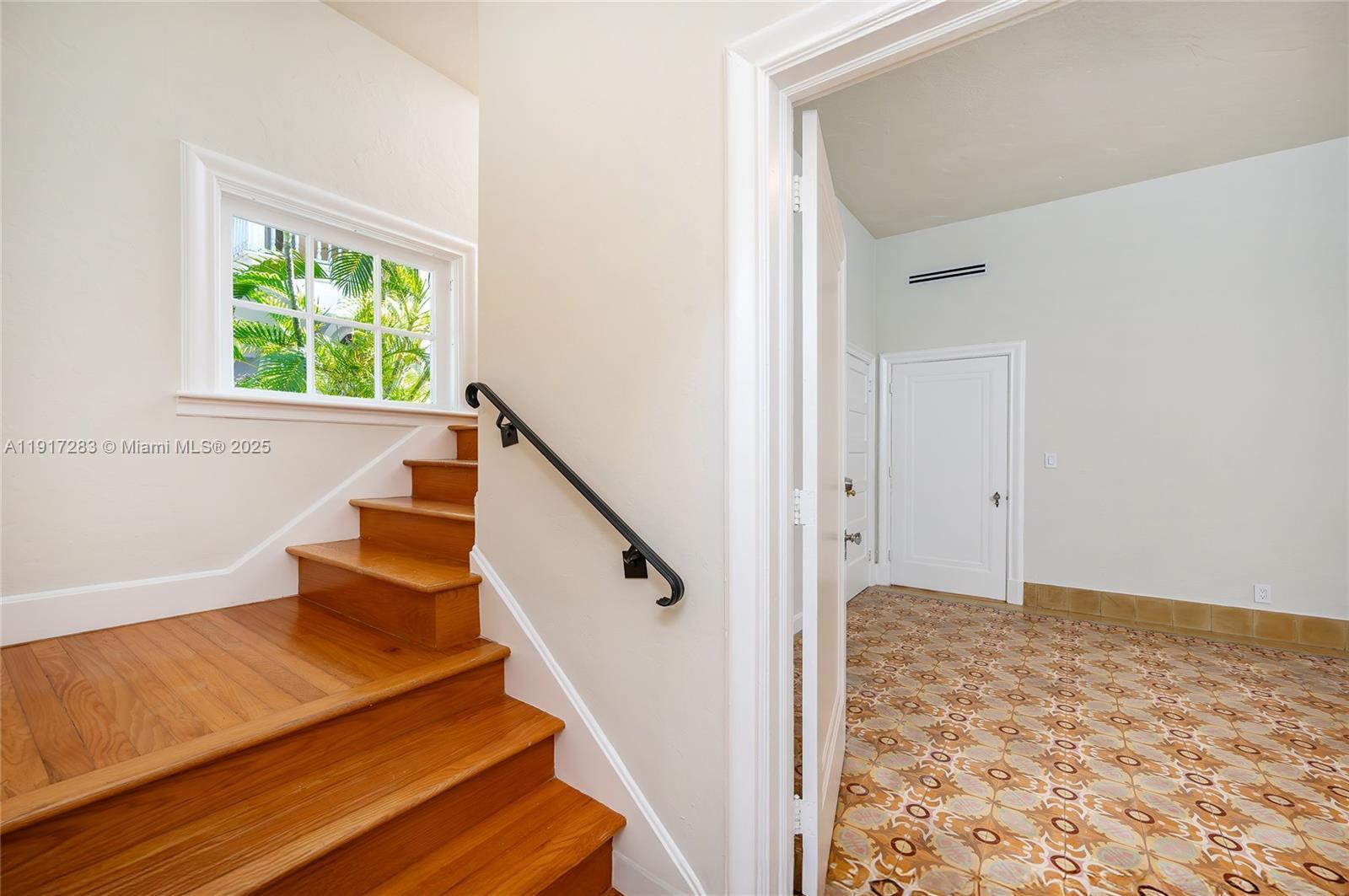 Building Photo - 3240 Morris Ln