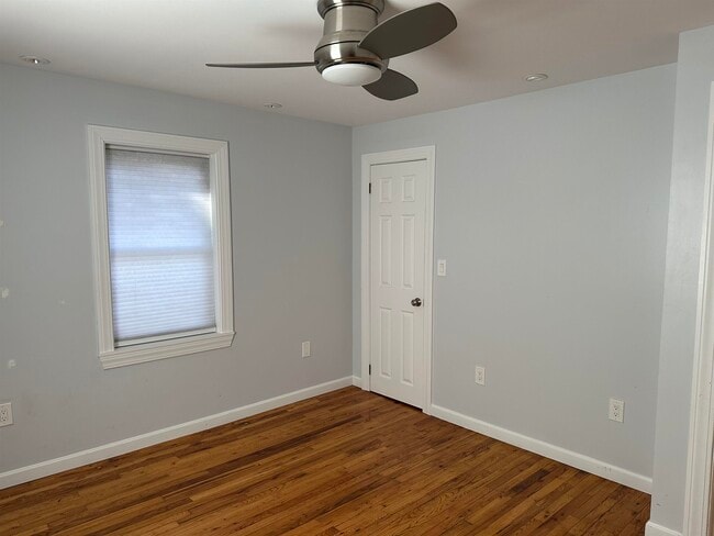 Building Photo - 15 Goen Rd