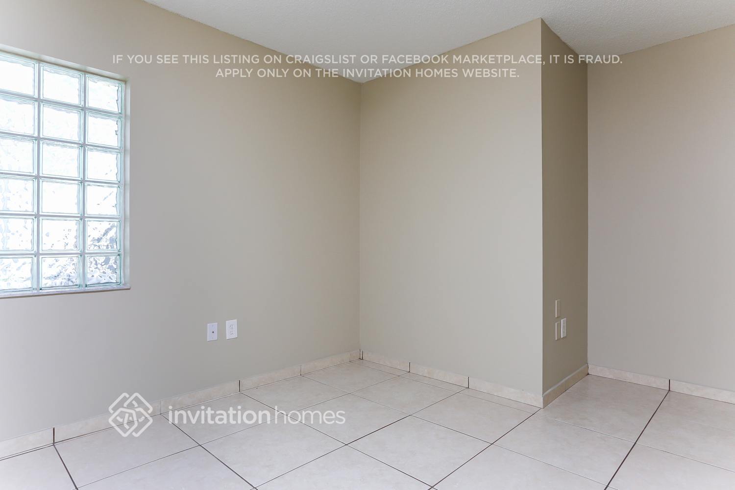 Building Photo - 8410 SW 157th Ct