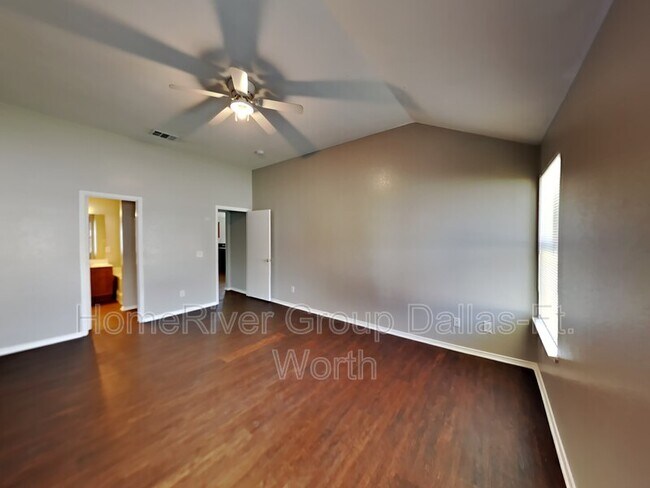 Building Photo - 207 Lake Wichita Dr