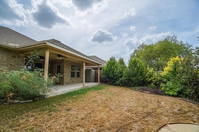 Building Photo - 313 Longhorn Cavern Rd