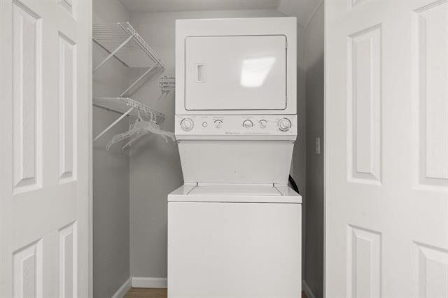 Building Photo - 1214 Walnut Ave