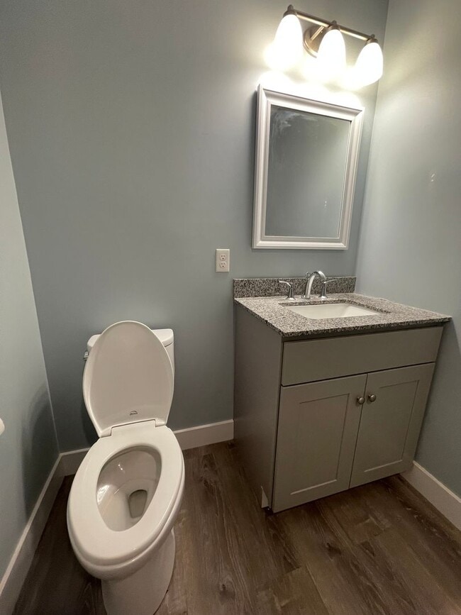 Building Photo - Private, tranquil Rental in Lenox, MA!