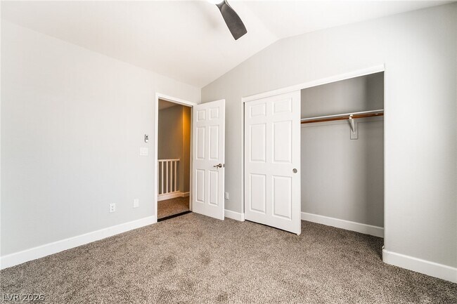 Building Photo - 1583 Comfort Hills St