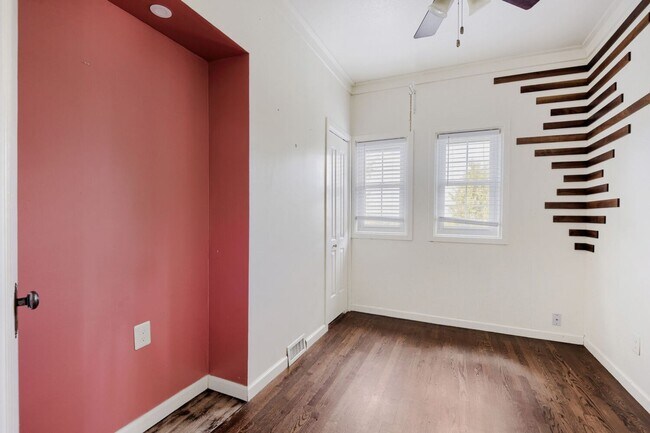 Building Photo - 7401 W 48th Ave