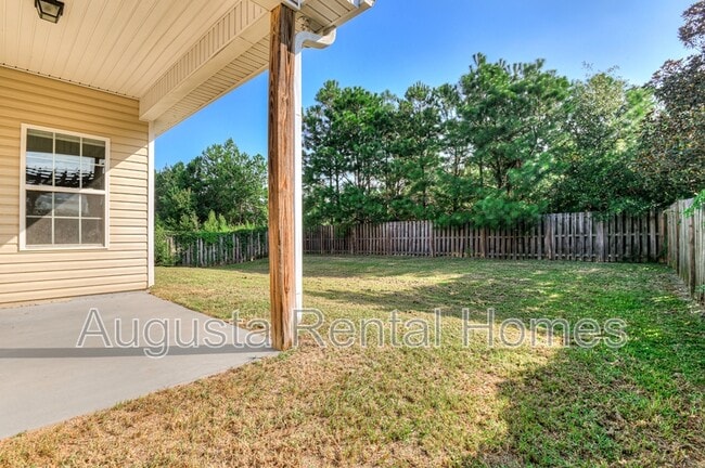 Building Photo - 812 Oshields Ct