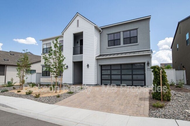 Building Photo - 6120 Triple Crown Dr