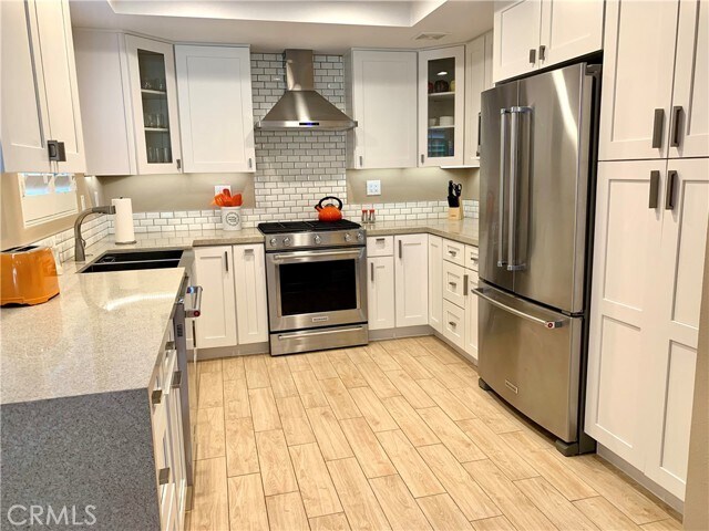 Building Photo - 48985 Wildwood Ln