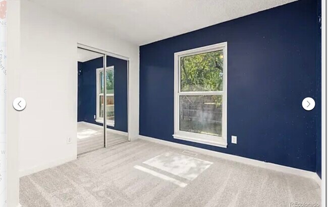 Building Photo - 1474 S Helena Cir