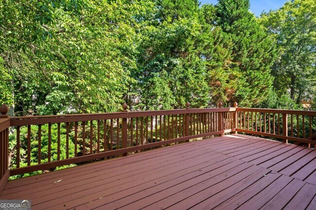Building Photo - 10950 Kimball Crest Dr