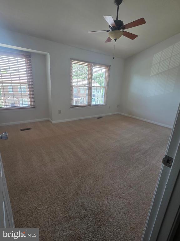 Building Photo - 7766 Black Horse Ct