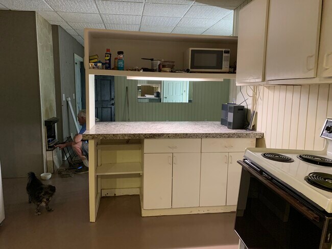 Building Photo - 612 Leawood Dr