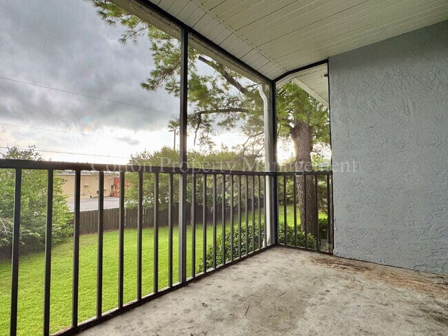 Building Photo - 4487 Holly Tree Rd