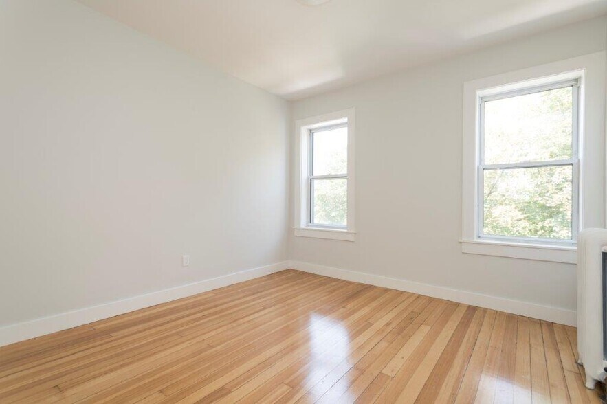 Building Photo - 31 South St