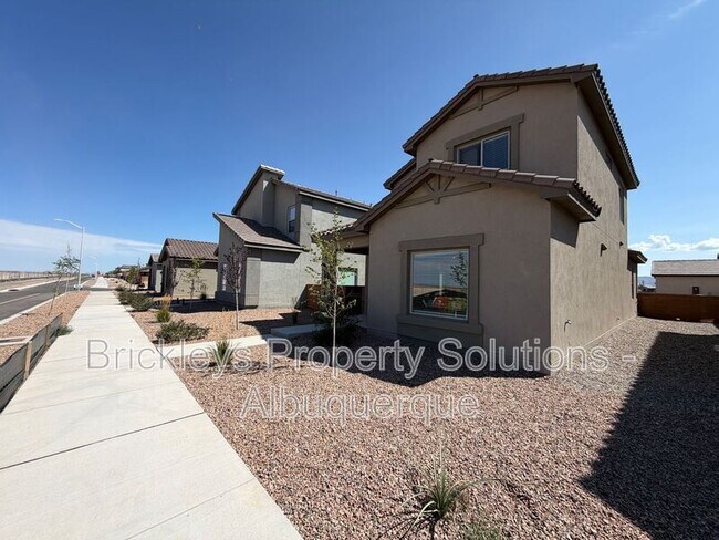 Building Photo - 6118 Chicago Dr SE