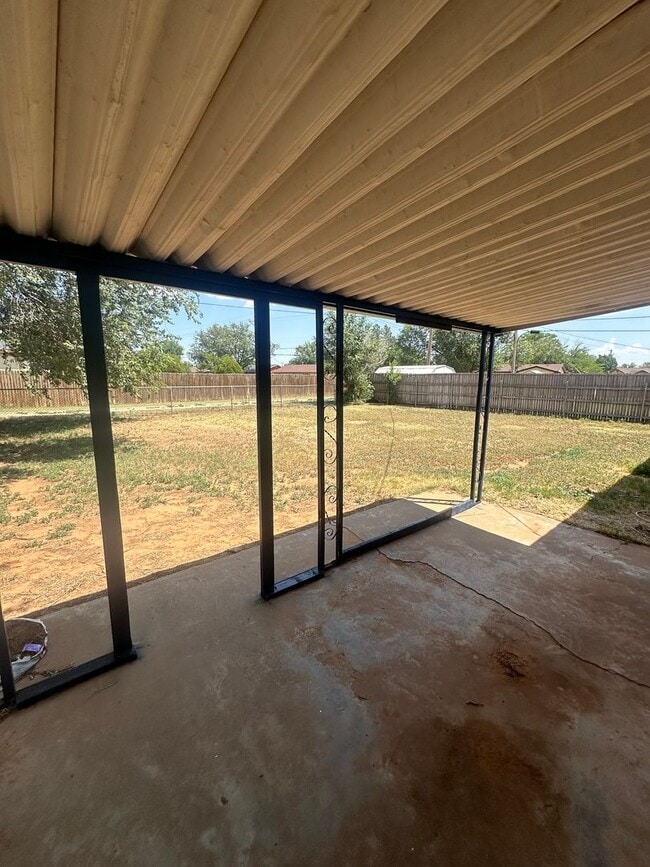 Building Photo - Cozy and Comfortable 3 Bed Home! Sandia Sc...